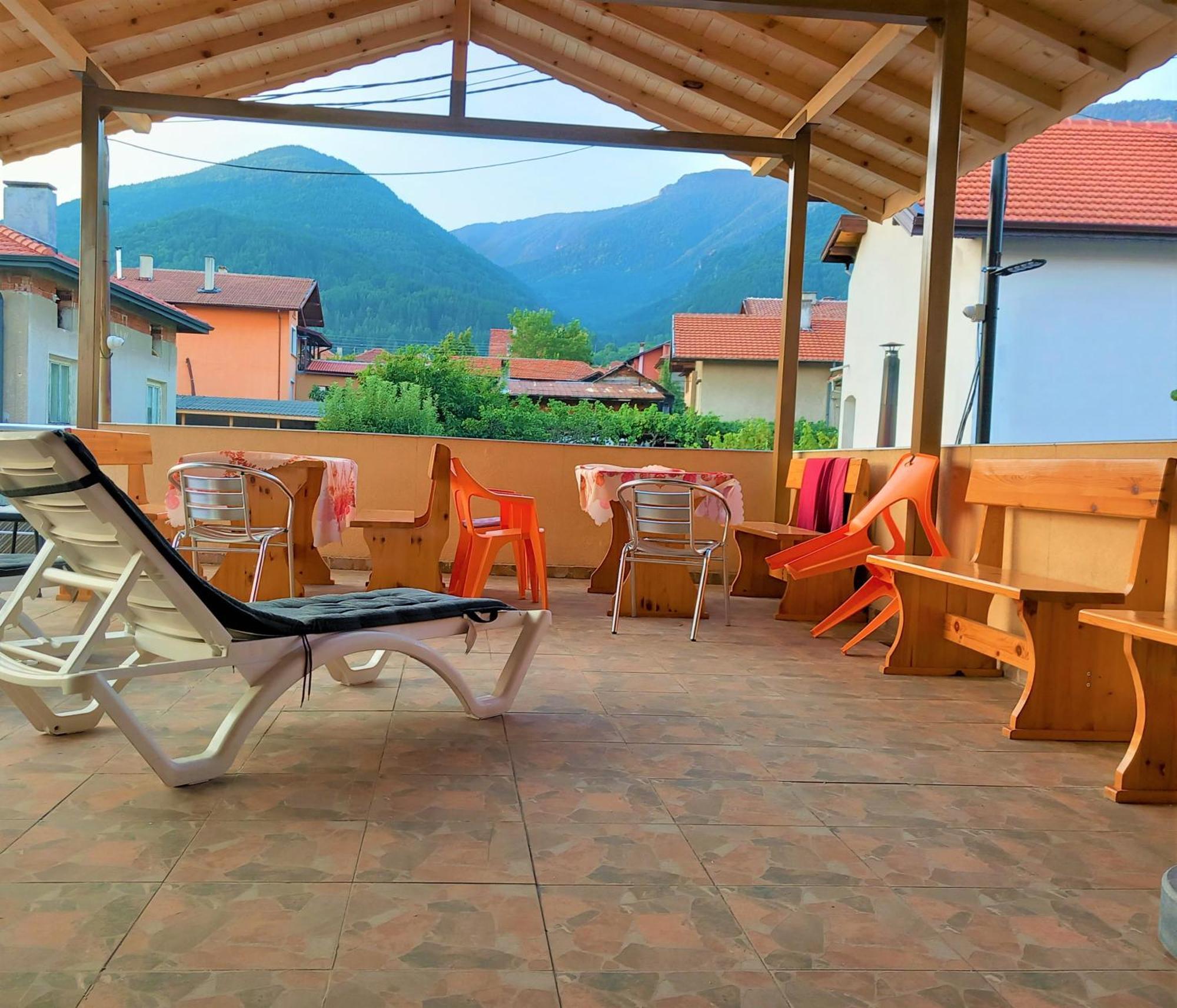 Vibo Guesthouse Sapareva Banya Exterior photo